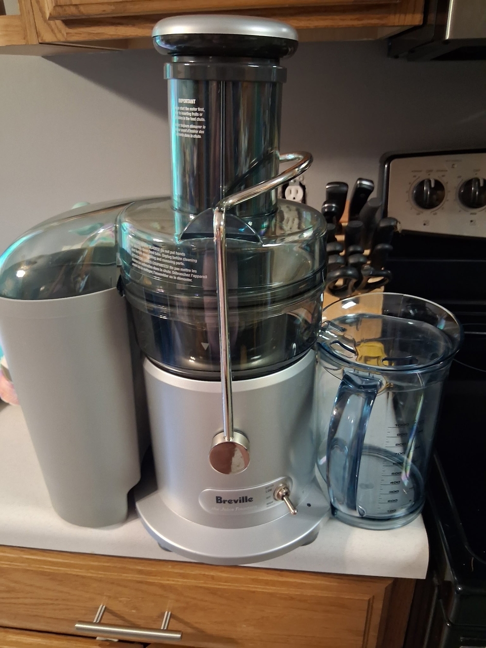 Breville Silver and Clear Centrifugal Juicer with Pitcher